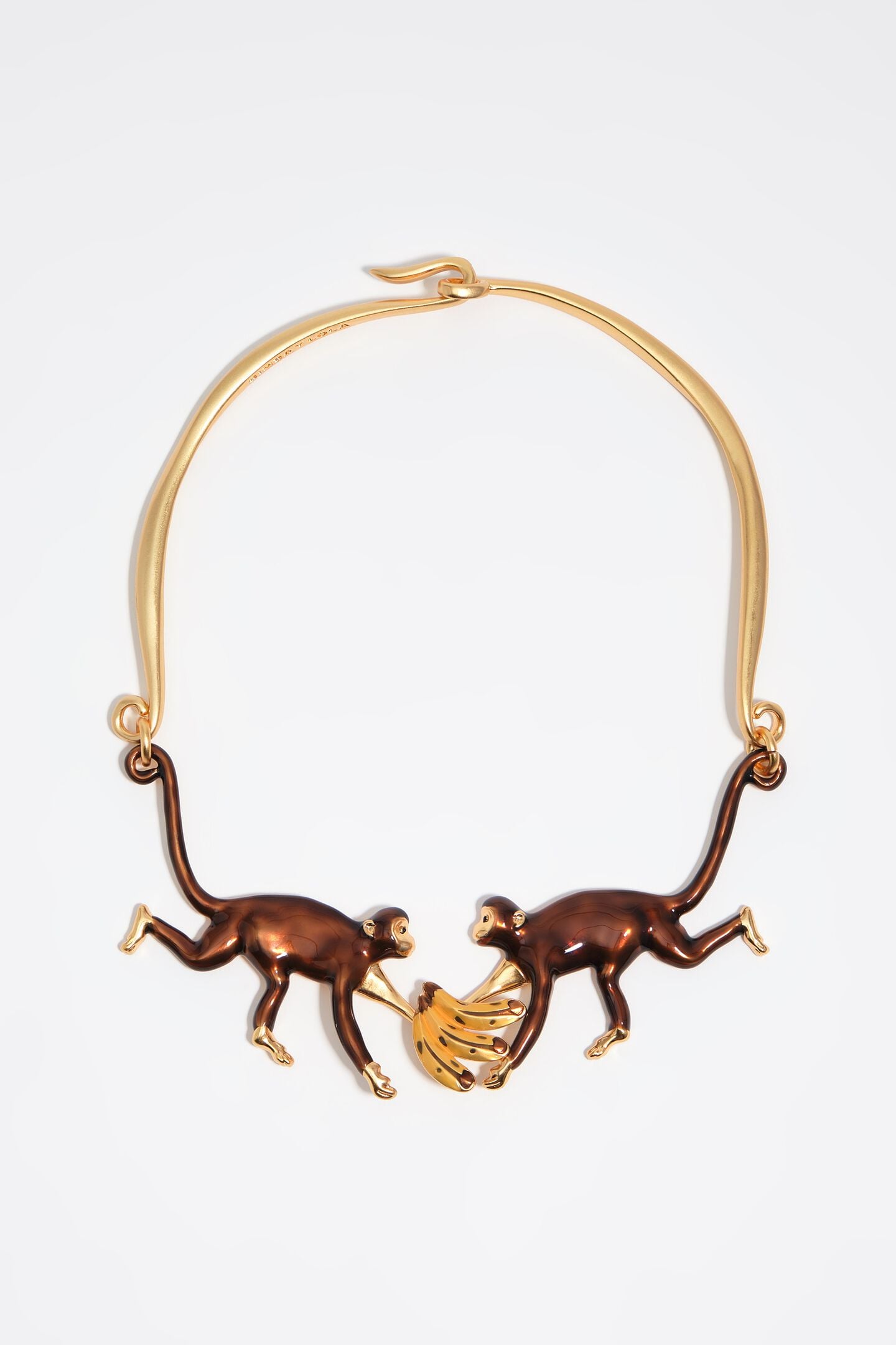 Collar monos y plátanos